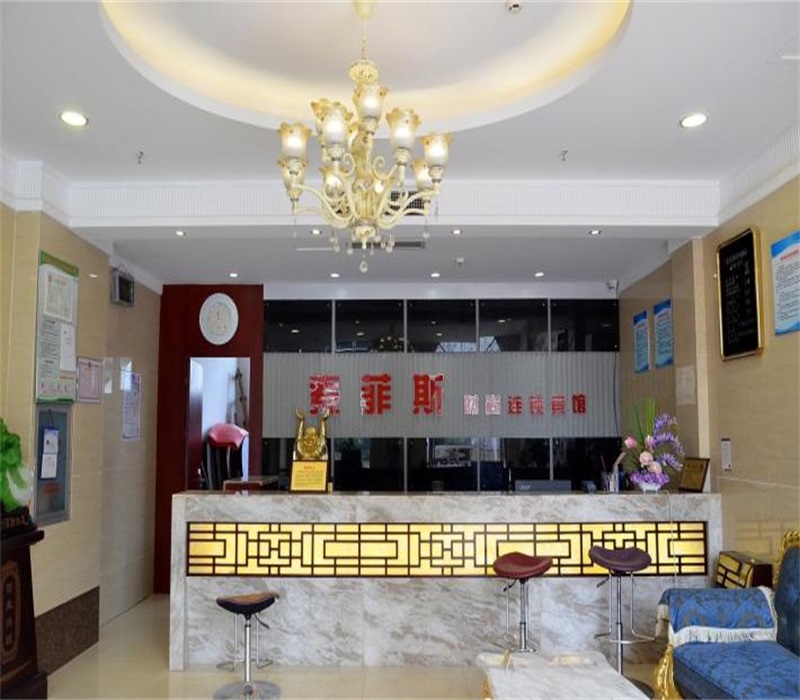 100819468.jpg 145816169.jpg